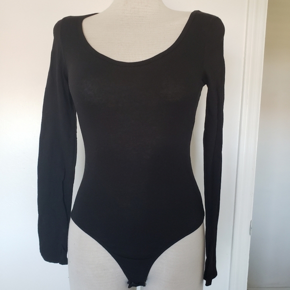 Bozzolo Other - Bozzolo Girls Black Longsleeve Leatatd Size L